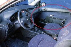 Peugeot 206 :: Behuizing bestuurdersdeur